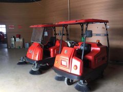 您對(duì)電動(dòng)清掃車(chē)清掃車(chē)了解多少,他們有什么特點(diǎn)