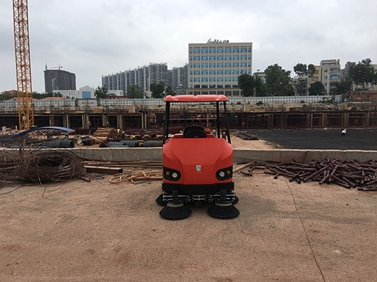 物業(yè)掃地機如何選擇采購