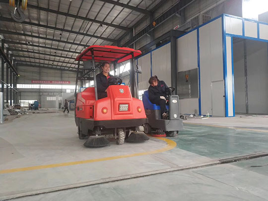 電動(dòng)環(huán)衛(wèi)掃地車維護(hù)與保養(yǎng)