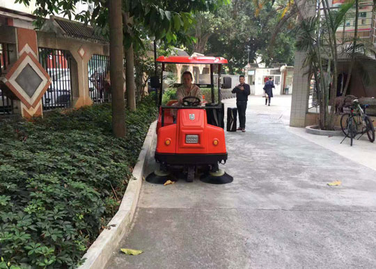 工廠掃地機哪種牌子好