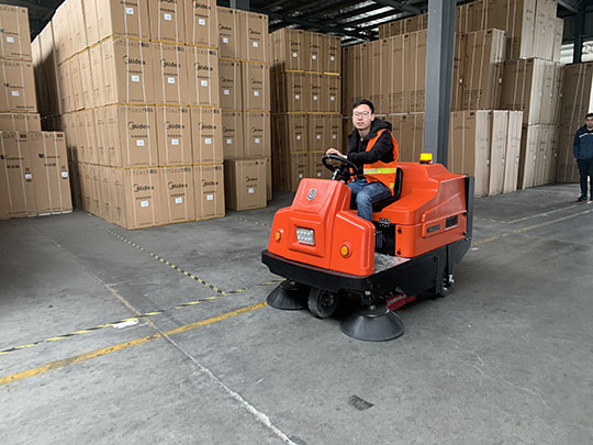 工廠車間掃地機哪個品牌好