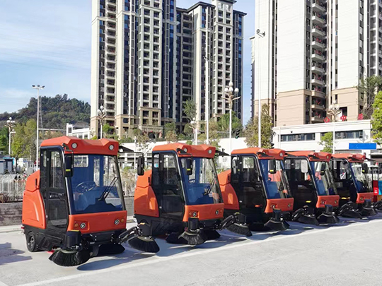 電動(dòng)掃地車(chē)